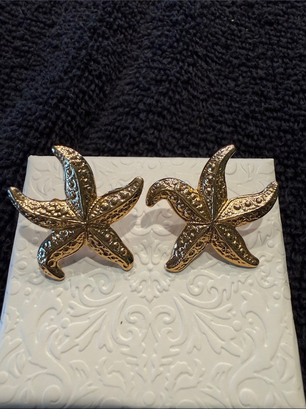 Vintage 1987 Avon Earrings